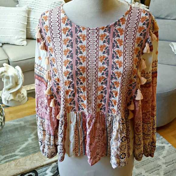 American Eagle Outfitters Tops - BOHO Embroidered BLOUSE Tassel FRINGE SZ L AEO